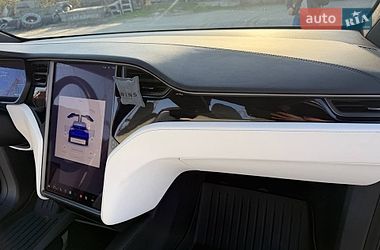 Позашляховик / Кросовер Tesla Model X 2019 в Києві