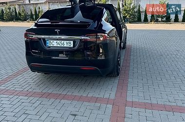 Внедорожник / Кроссовер Tesla Model X 2017 в Золочеве