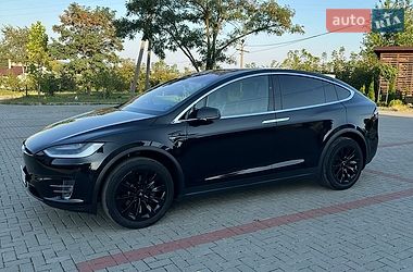 Внедорожник / Кроссовер Tesla Model X 2017 в Золочеве