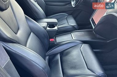 Внедорожник / Кроссовер Tesla Model X 2017 в Золочеве