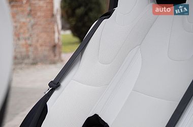 Позашляховик / Кросовер Tesla Model X 2022 в Харкові