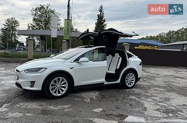 Внедорожник / Кроссовер Tesla Model X 2017 в Виннице