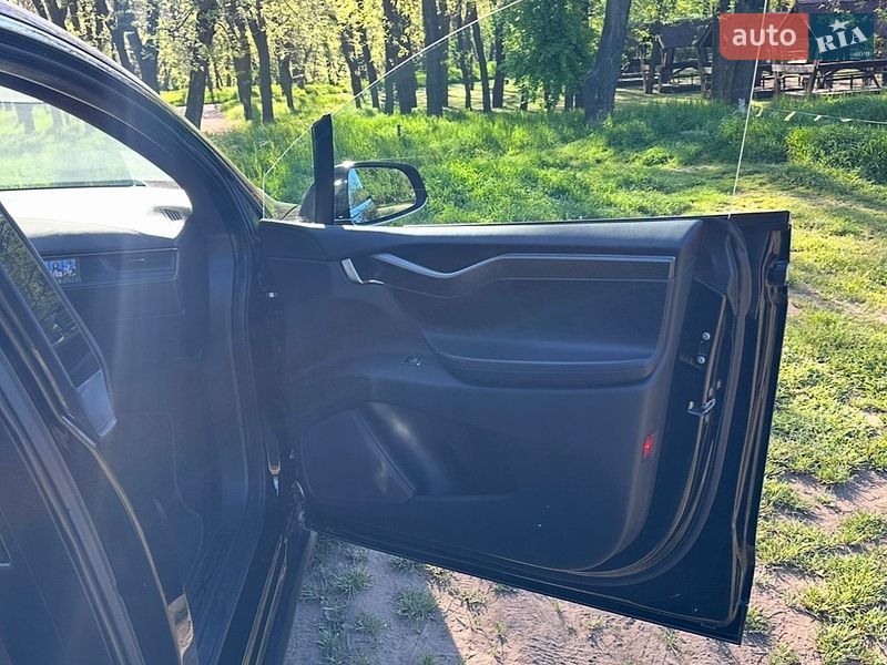 Внедорожник / Кроссовер Tesla Model X 2020 в Одессе