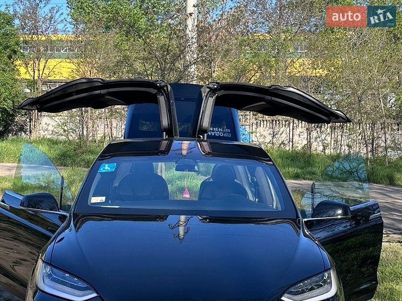 Внедорожник / Кроссовер Tesla Model X 2020 в Одессе