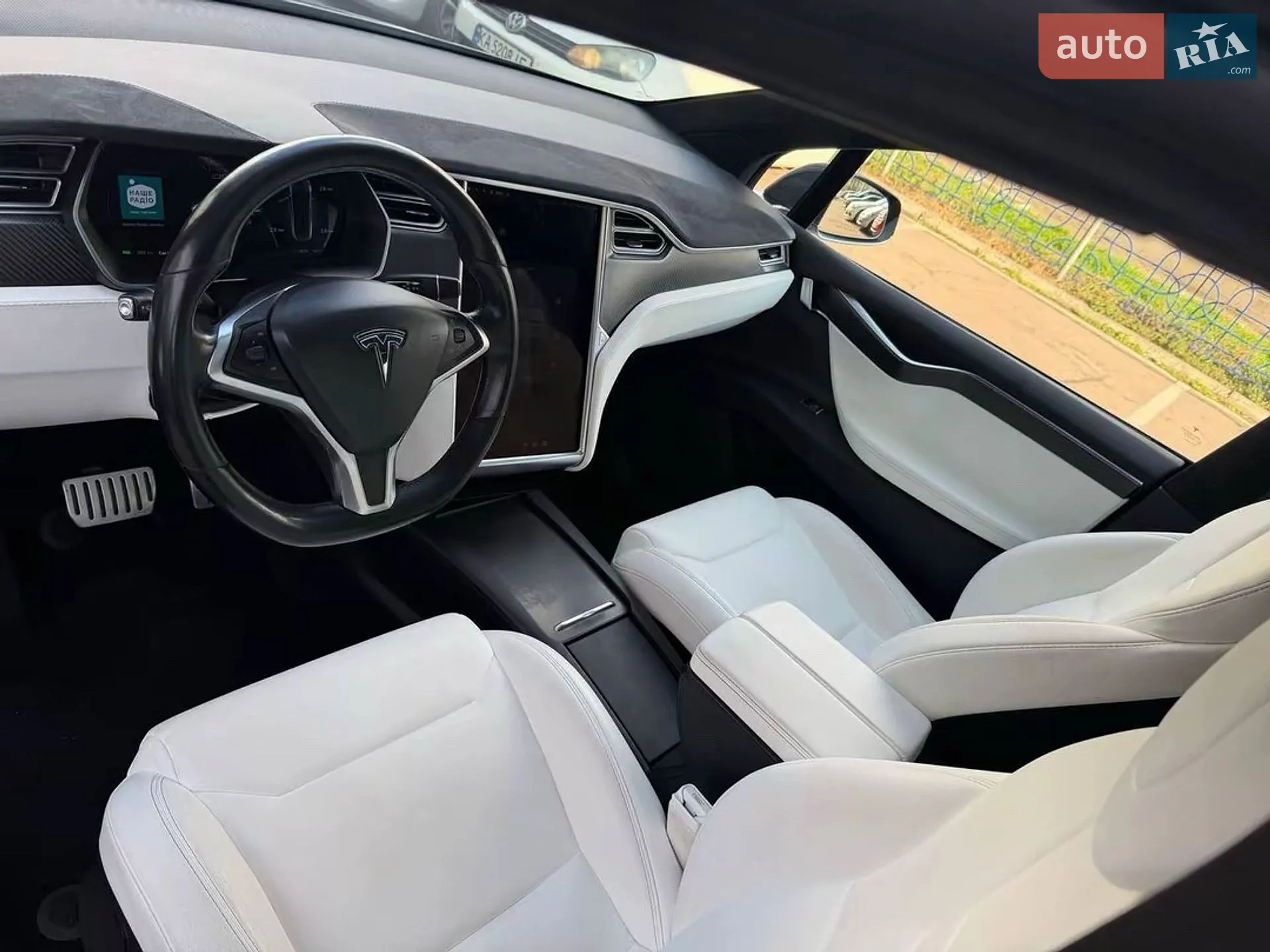 2017 Tesla Model X - мініатюра 12