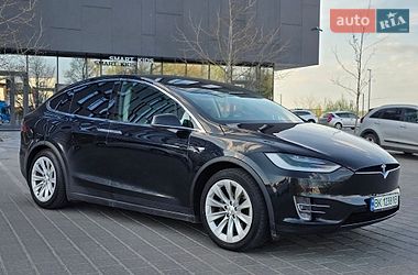 Внедорожник / Кроссовер Tesla Model X 2018 в Ровно
