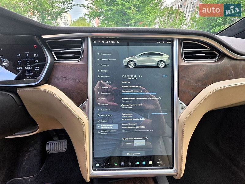 Внедорожник / Кроссовер Tesla Model X 2016 в Харькове