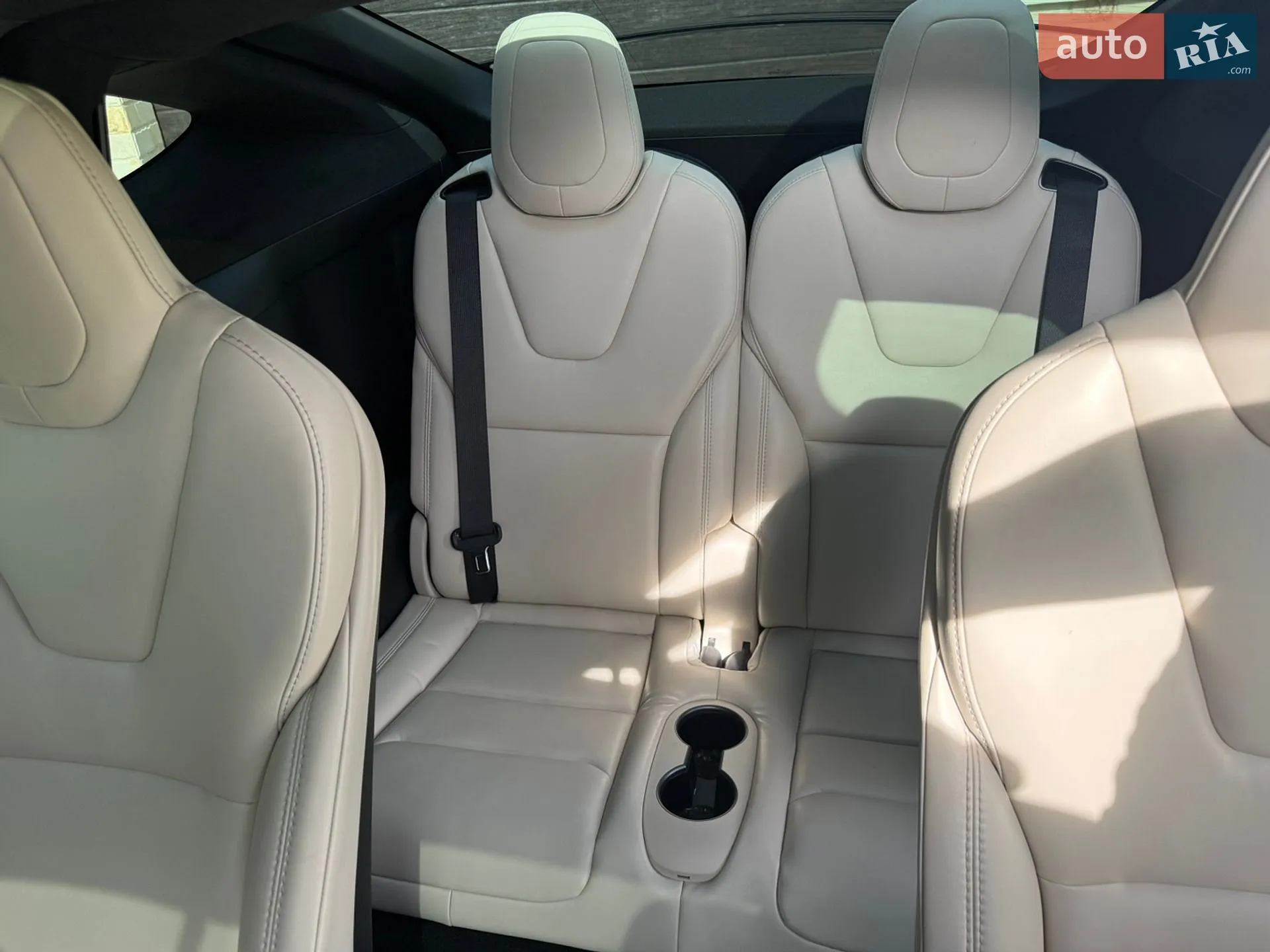 2020 Tesla Model X - мініатюра 16
