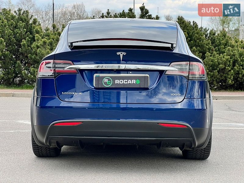 Позашляховик / Кросовер Tesla Model X 2018 в Києві