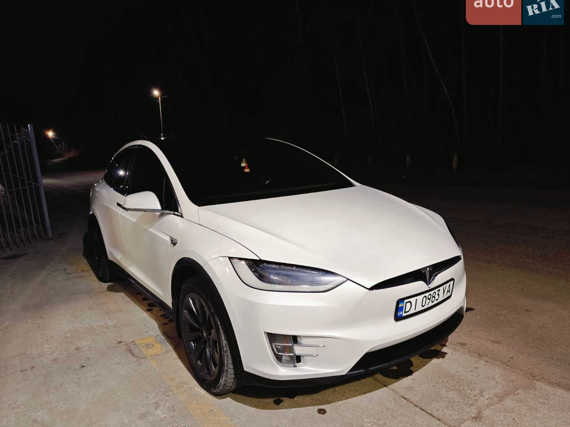 2018 Tesla Model X - мініатюра 4