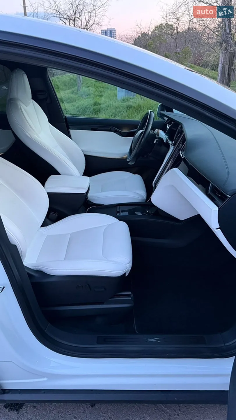 2020 Tesla Model X - мініатюра 2