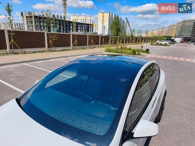 Внедорожник / Кроссовер Tesla Model X 2023 в Киеве