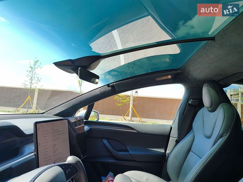 Внедорожник / Кроссовер Tesla Model X 2023 в Киеве
