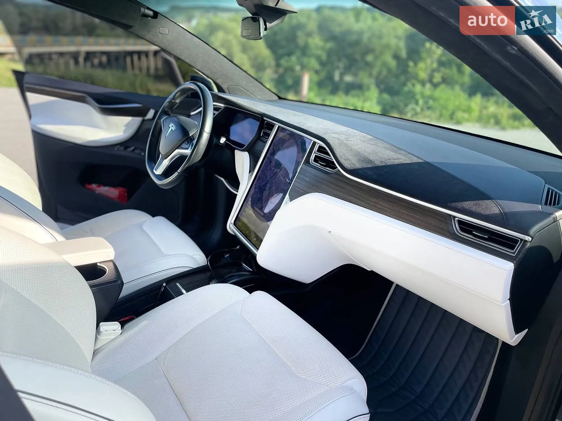 2016 Tesla Model X - мініатюра 10