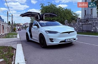 Внедорожник / Кроссовер Tesla Model X 2016 в Черновцах