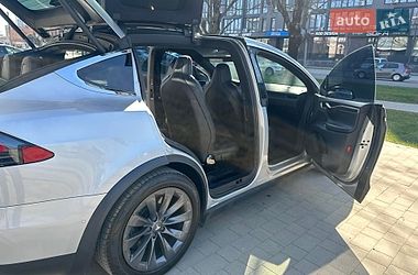 Внедорожник / Кроссовер Tesla Model X 2018 в Ужгороде