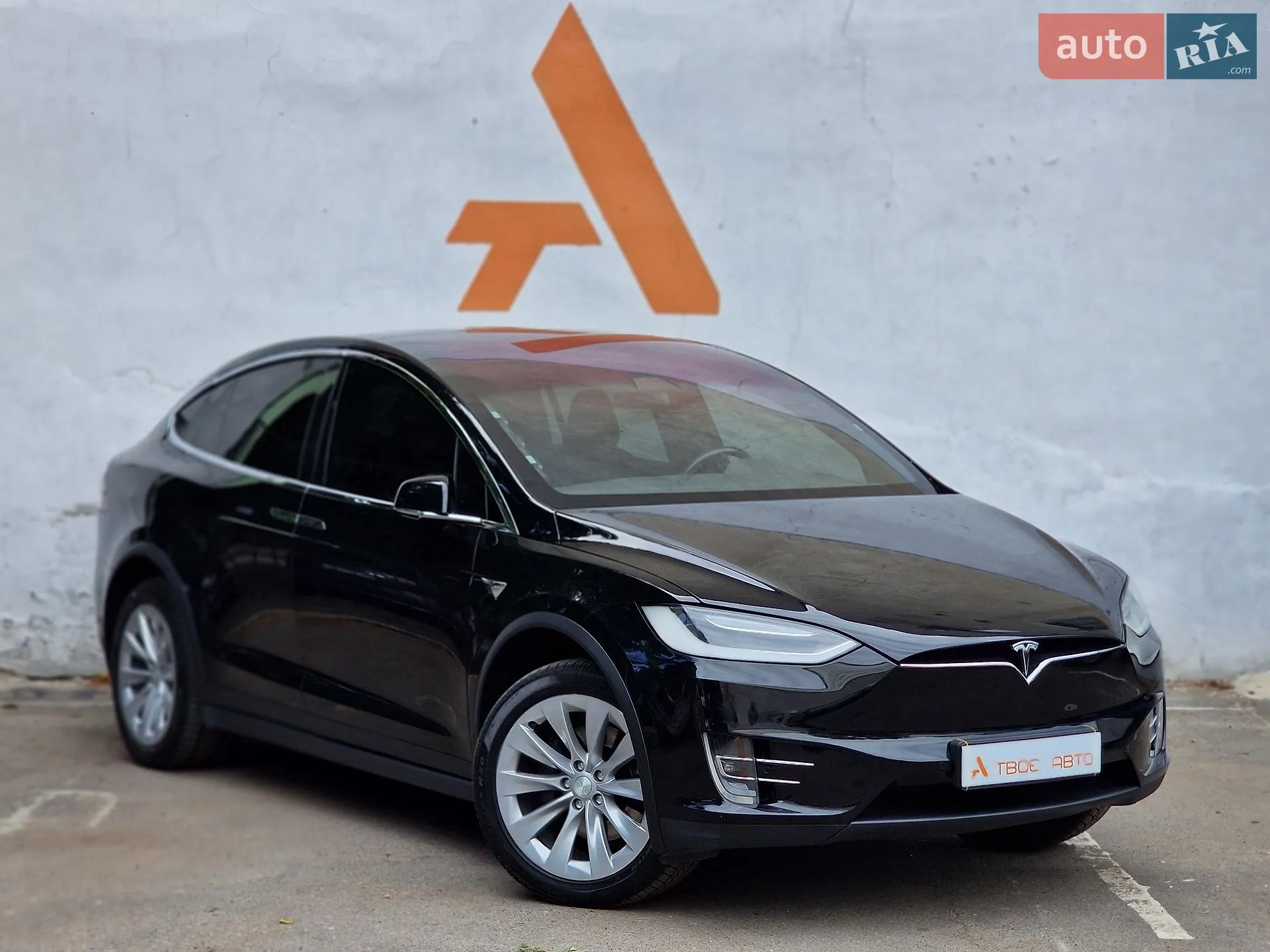 2017 Tesla Model X - мініатюра 14