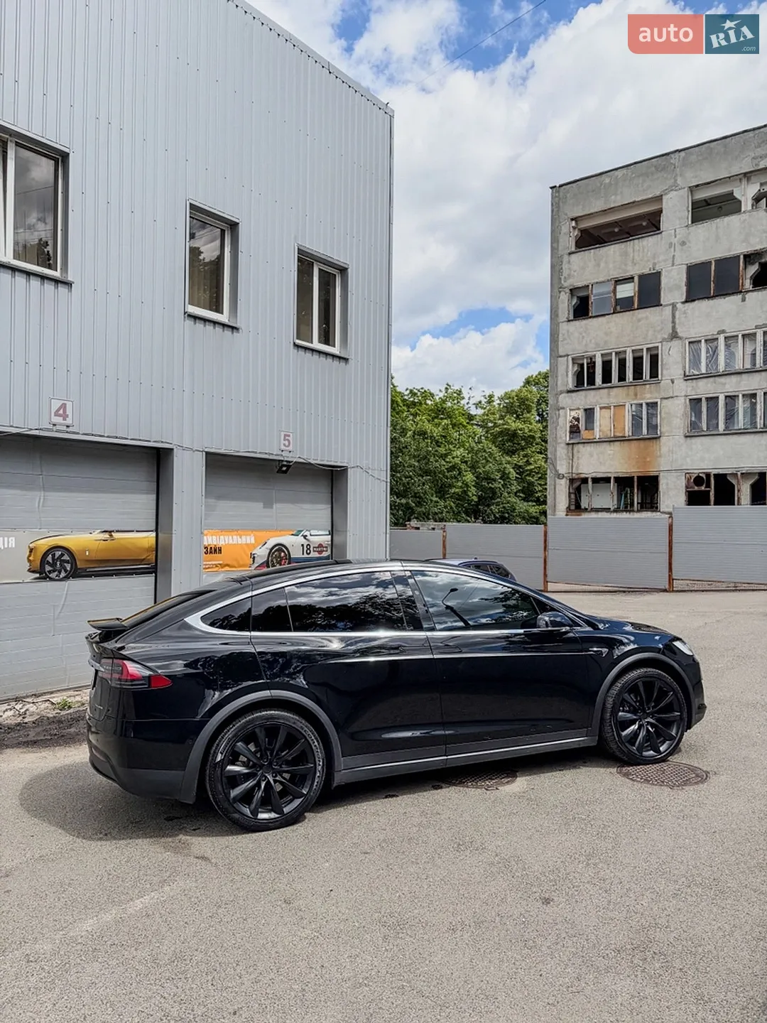 2020 Tesla Model X - мініатюра 2