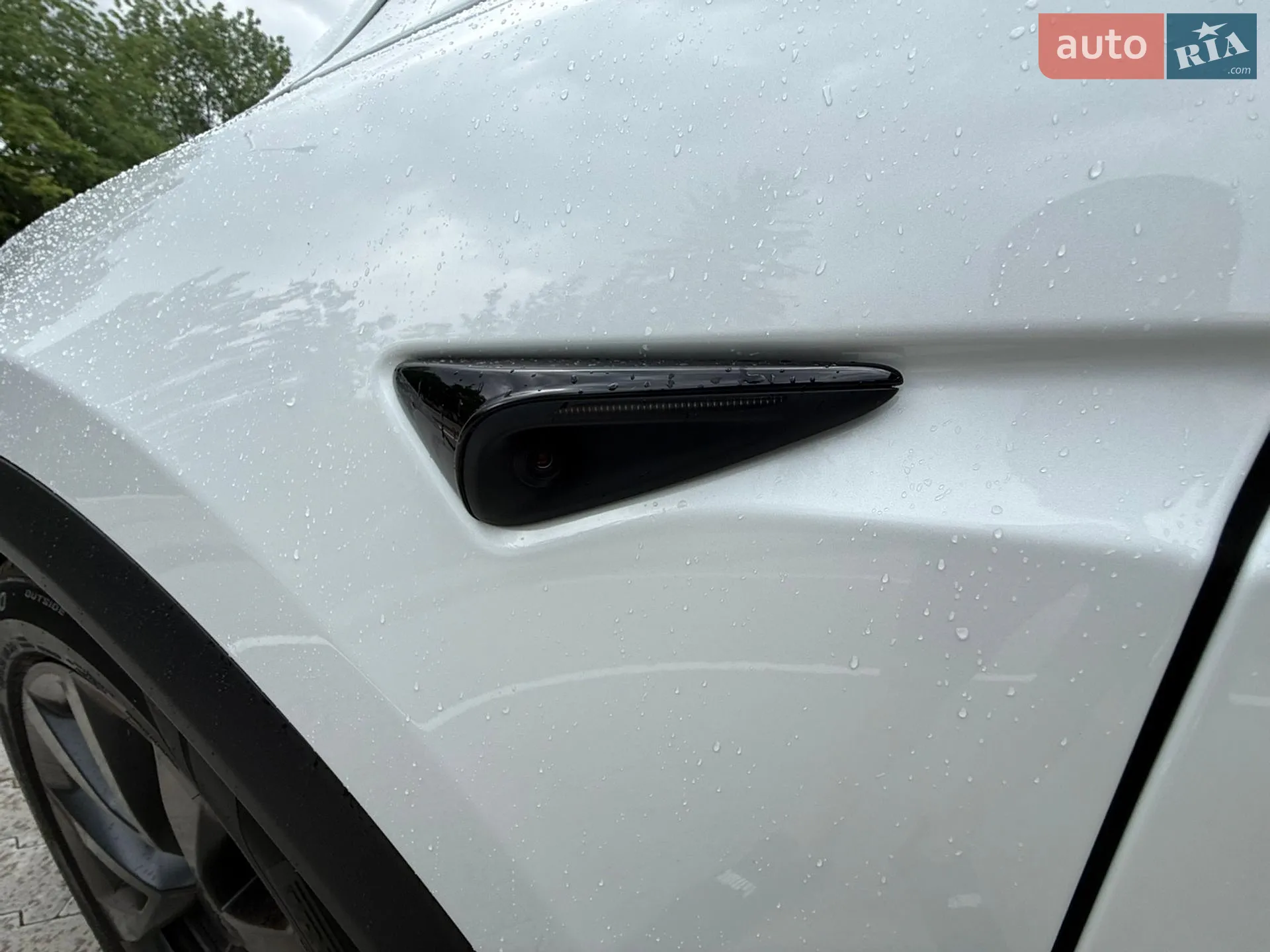 2023 Tesla Model X - мініатюра 18