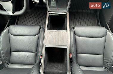 Позашляховик / Кросовер Tesla Model X 2023 в Чернівцях