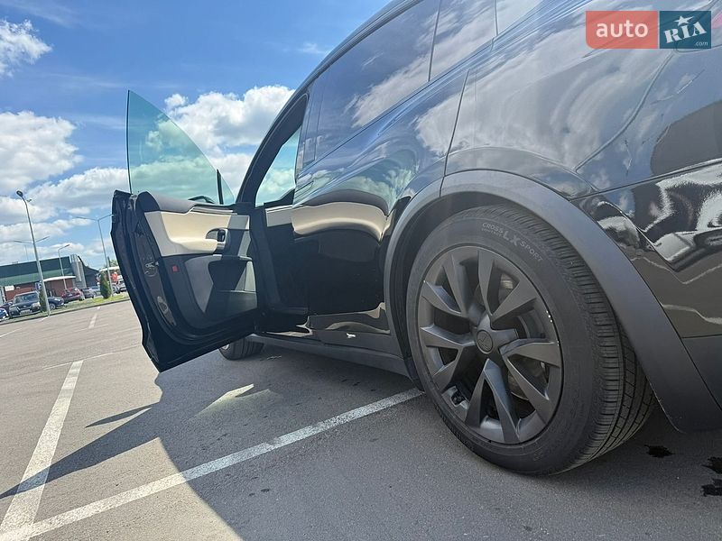 Внедорожник / Кроссовер Tesla Model X 2022 в Киеве