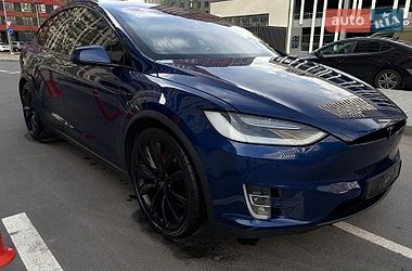 Внедорожник / Кроссовер Tesla Model X 2019 в Киеве