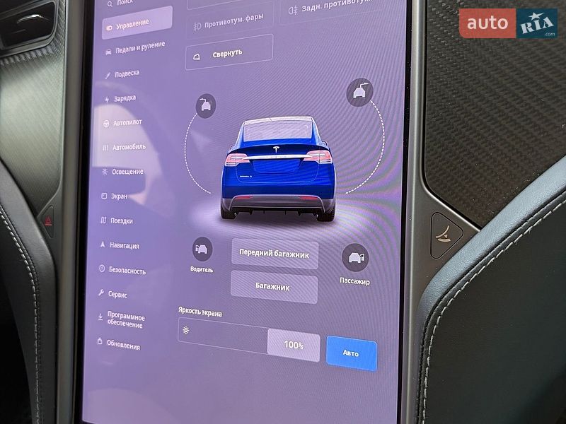 Внедорожник / Кроссовер Tesla Model X 2019 в Киеве