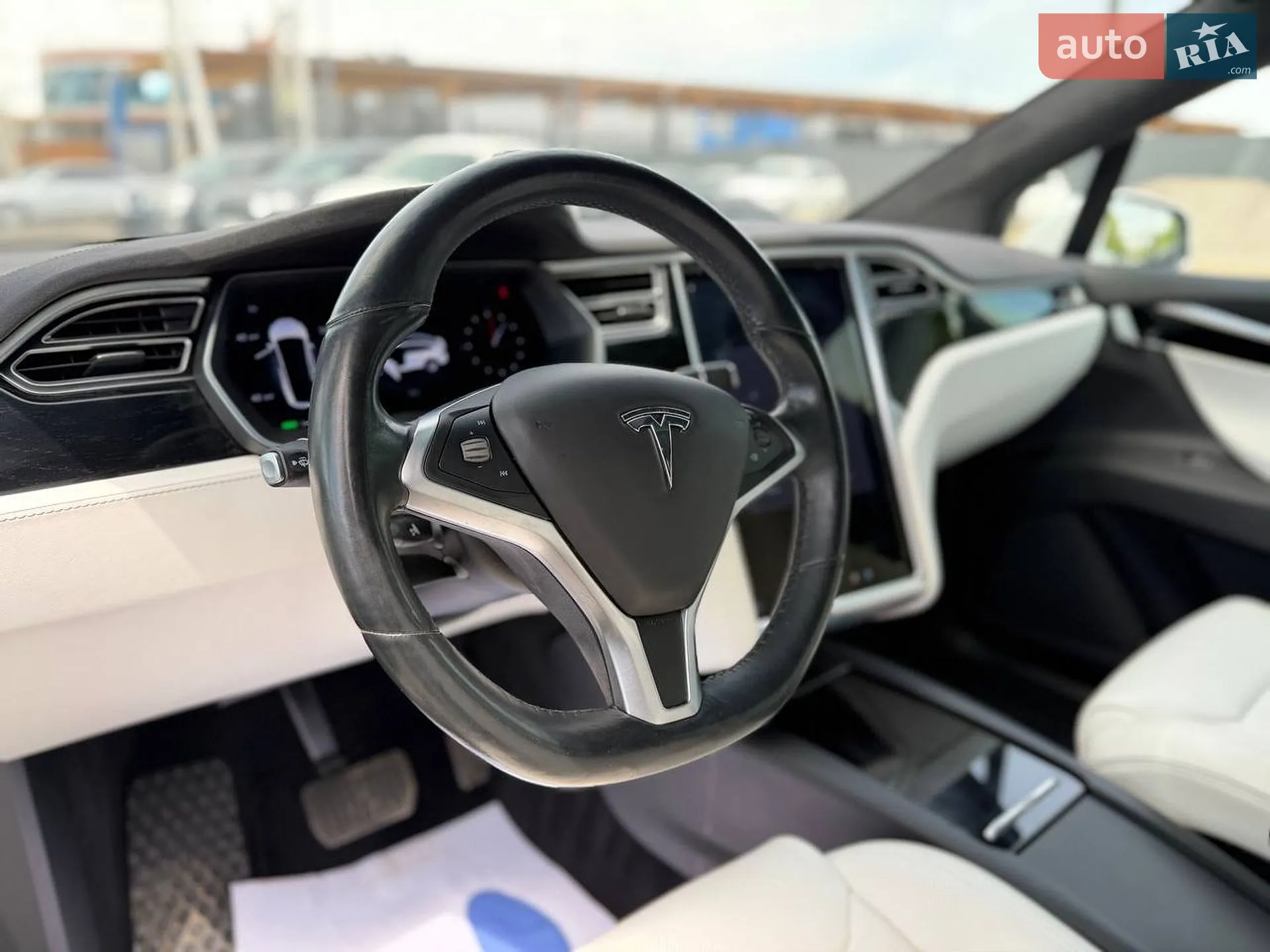 2016 Tesla Model X - мініатюра 11