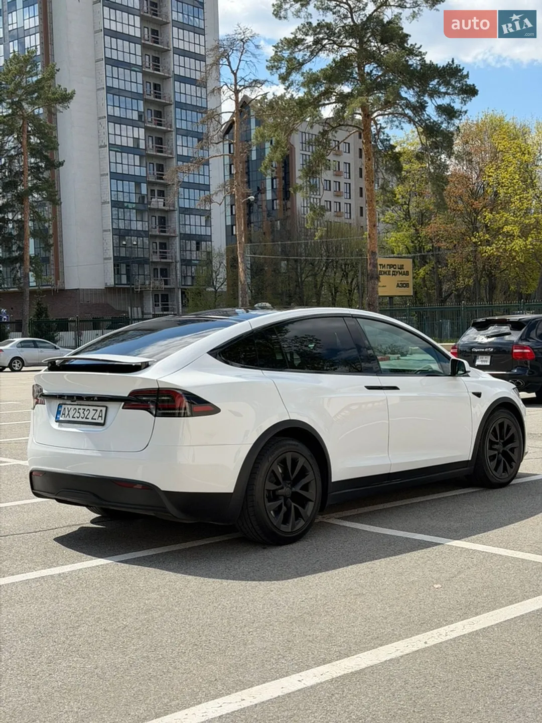 2023 Tesla Model X - мініатюра 9