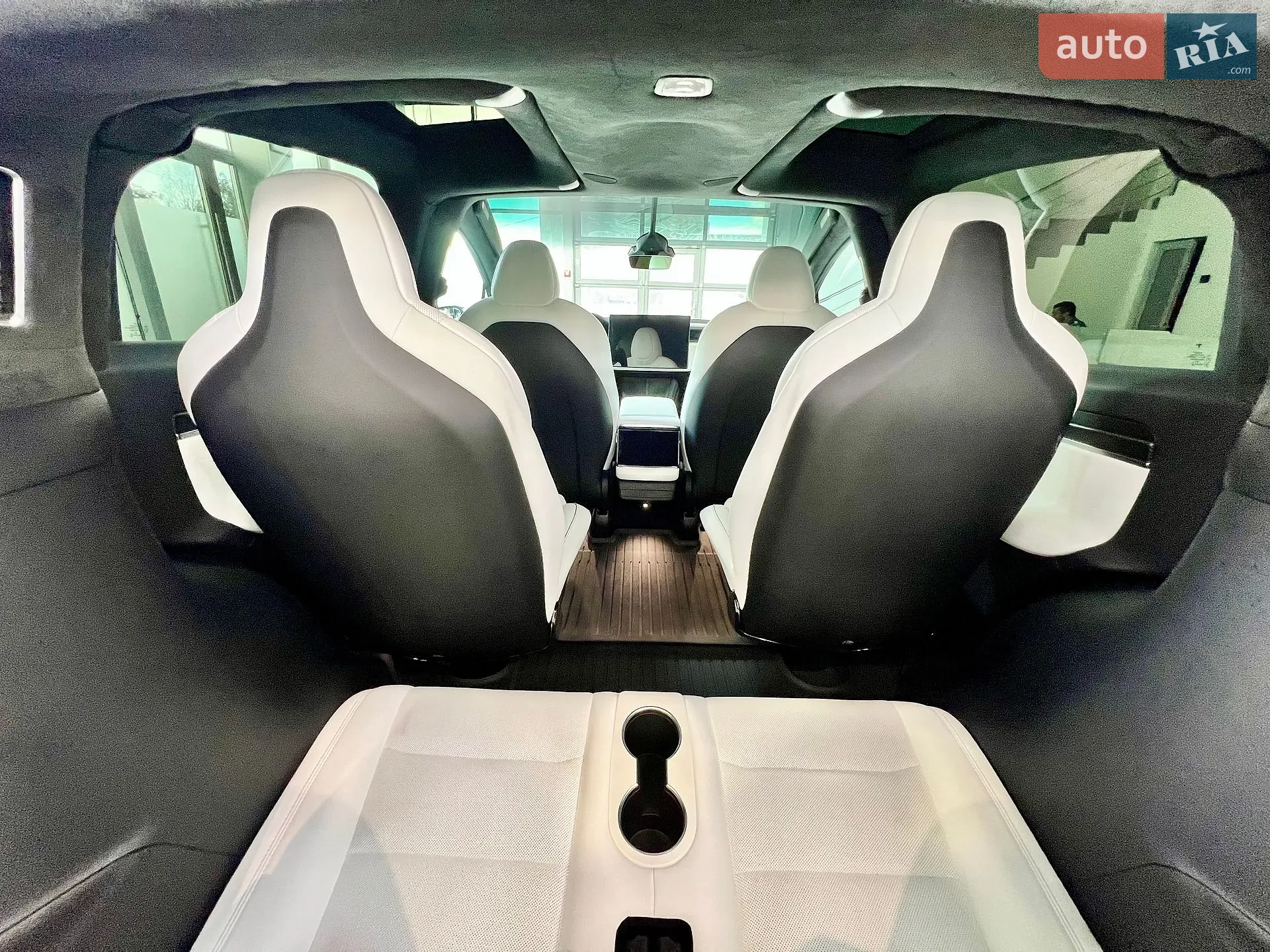 2022 Tesla Model X - мініатюра 31