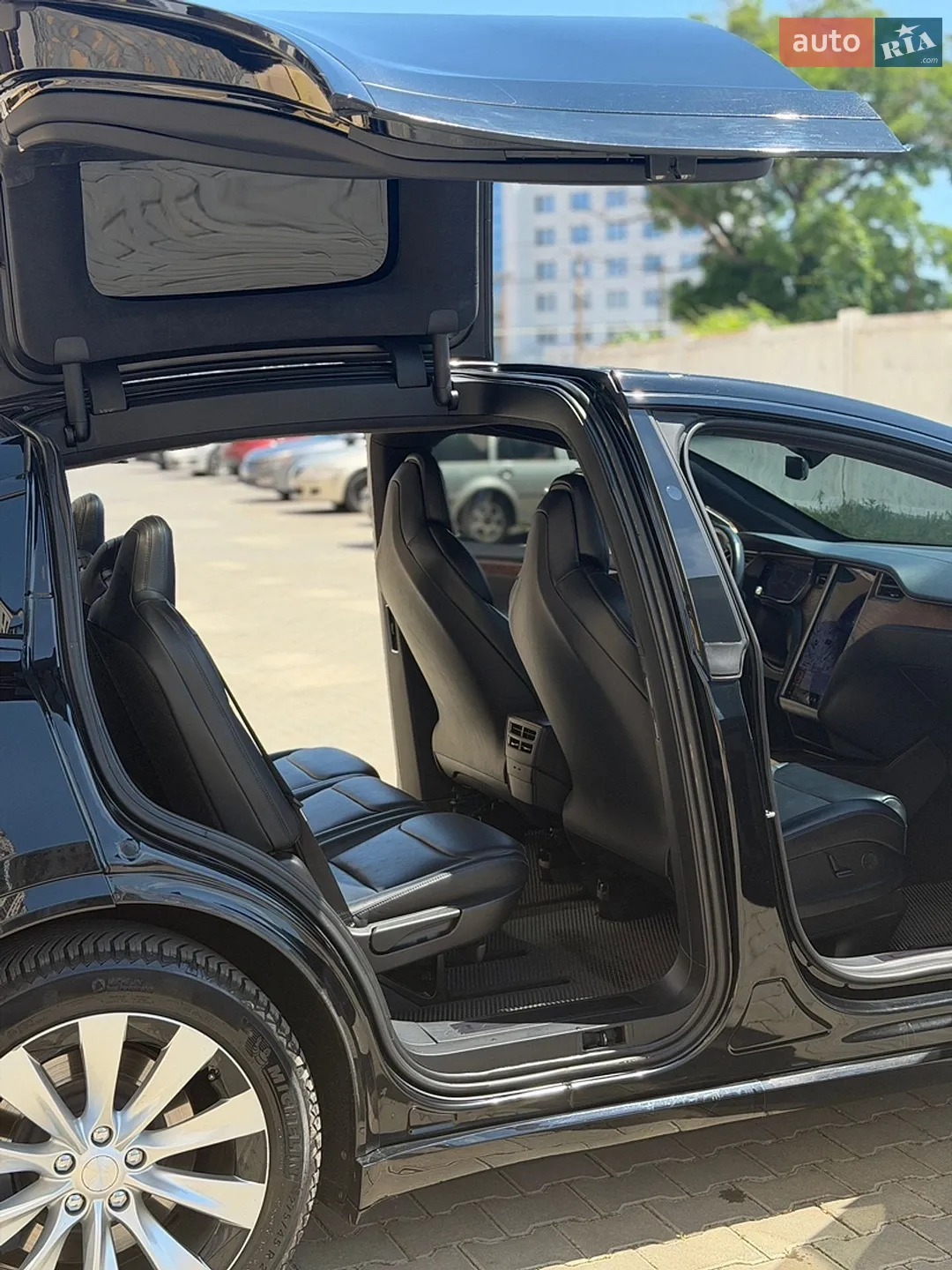 2020 Tesla Model X - мініатюра 11