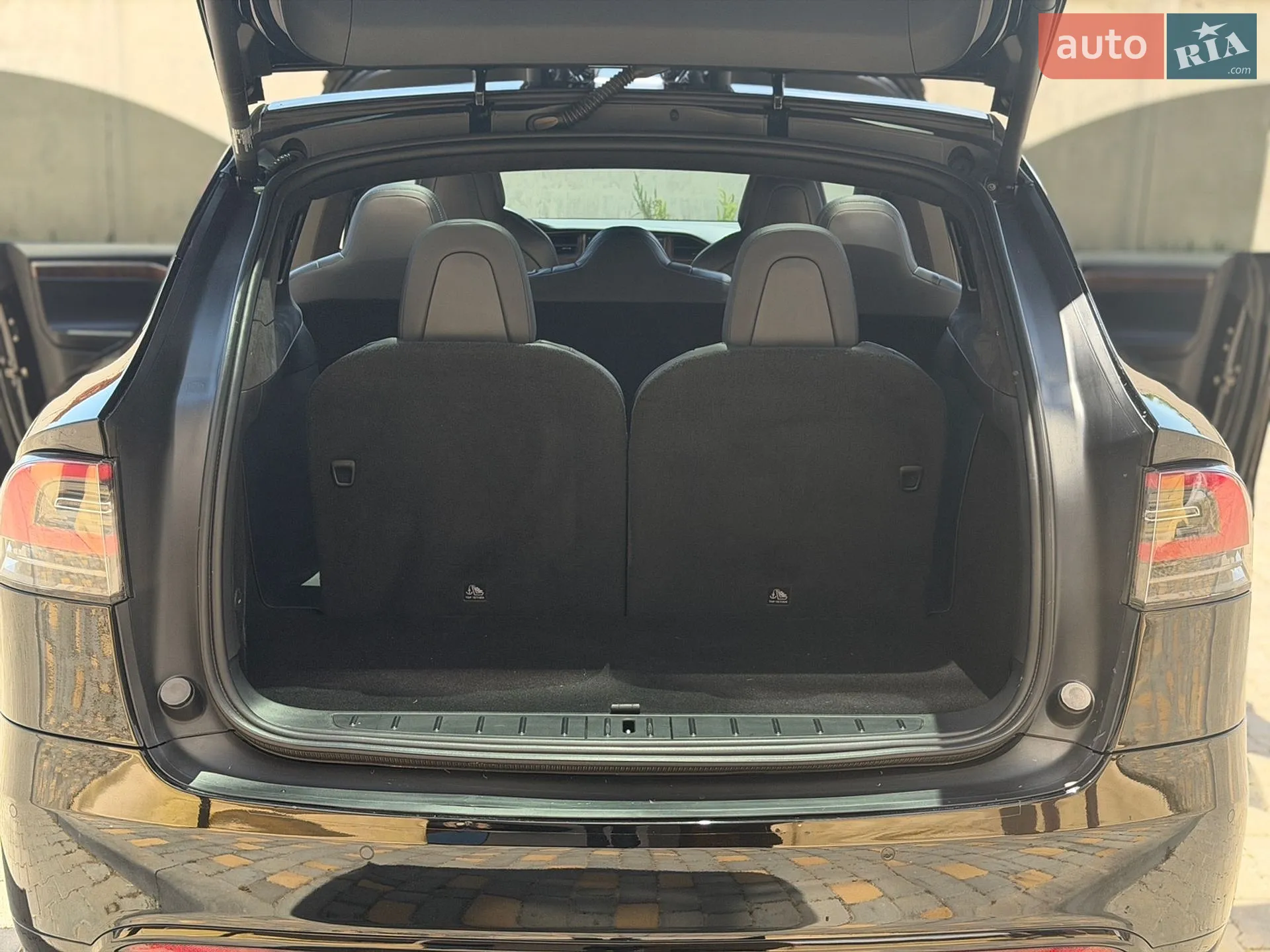 2020 Tesla Model X - мініатюра 16