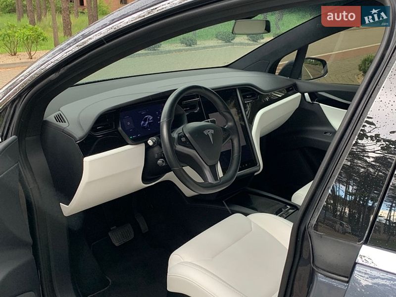 Позашляховик / Кросовер Tesla Model X 2018 в Києві фото 7 Позашляховик / Кросовер Tesla Model X 2018 в Києві