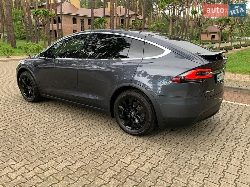 Позашляховик / Кросовер Tesla Model X 2018 в Києві фото 9 Позашляховик / Кросовер Tesla Model X 2018 в Києві