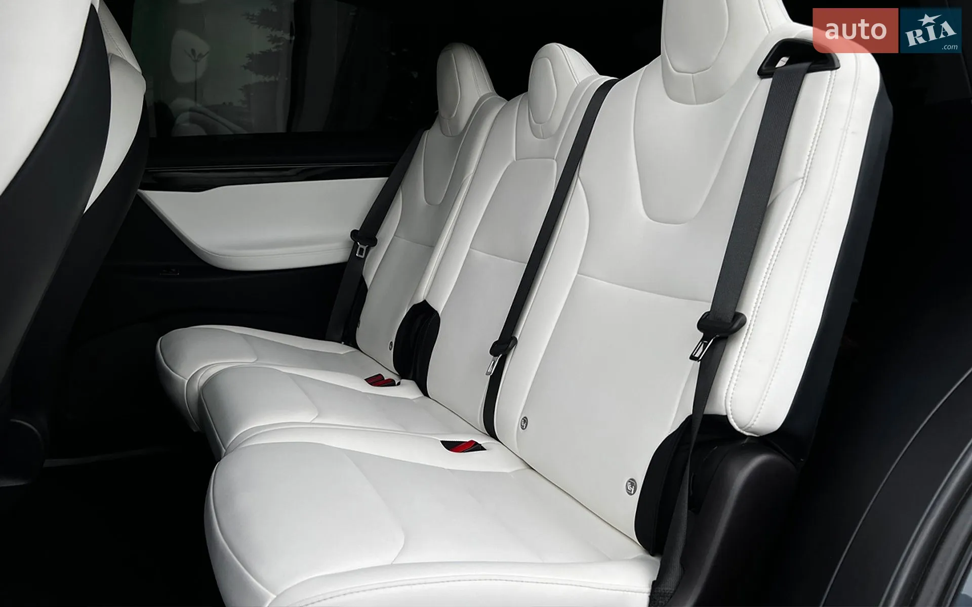 2020 Tesla Model X - мініатюра 23
