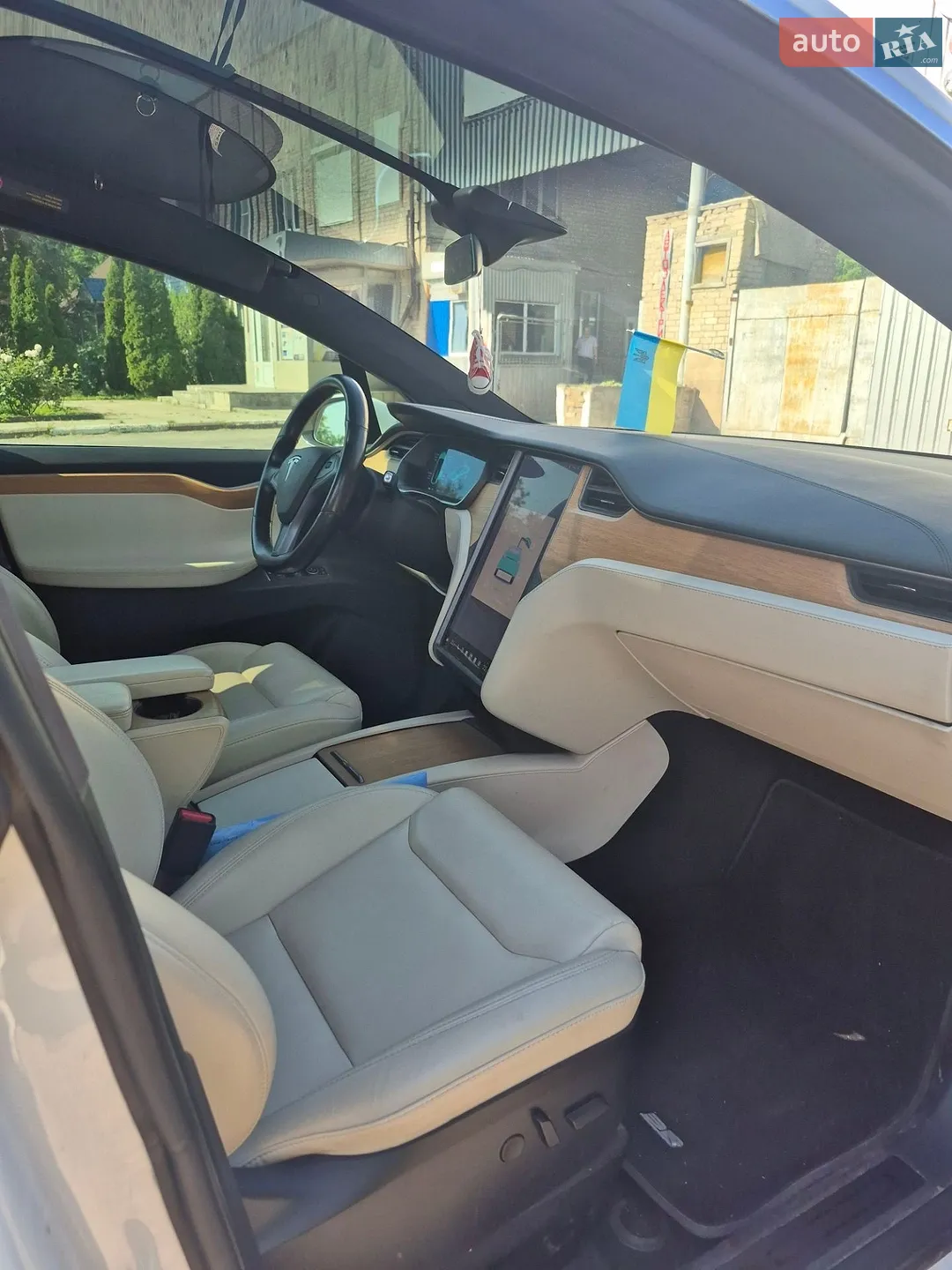 2019 Tesla Model X - мініатюра 9