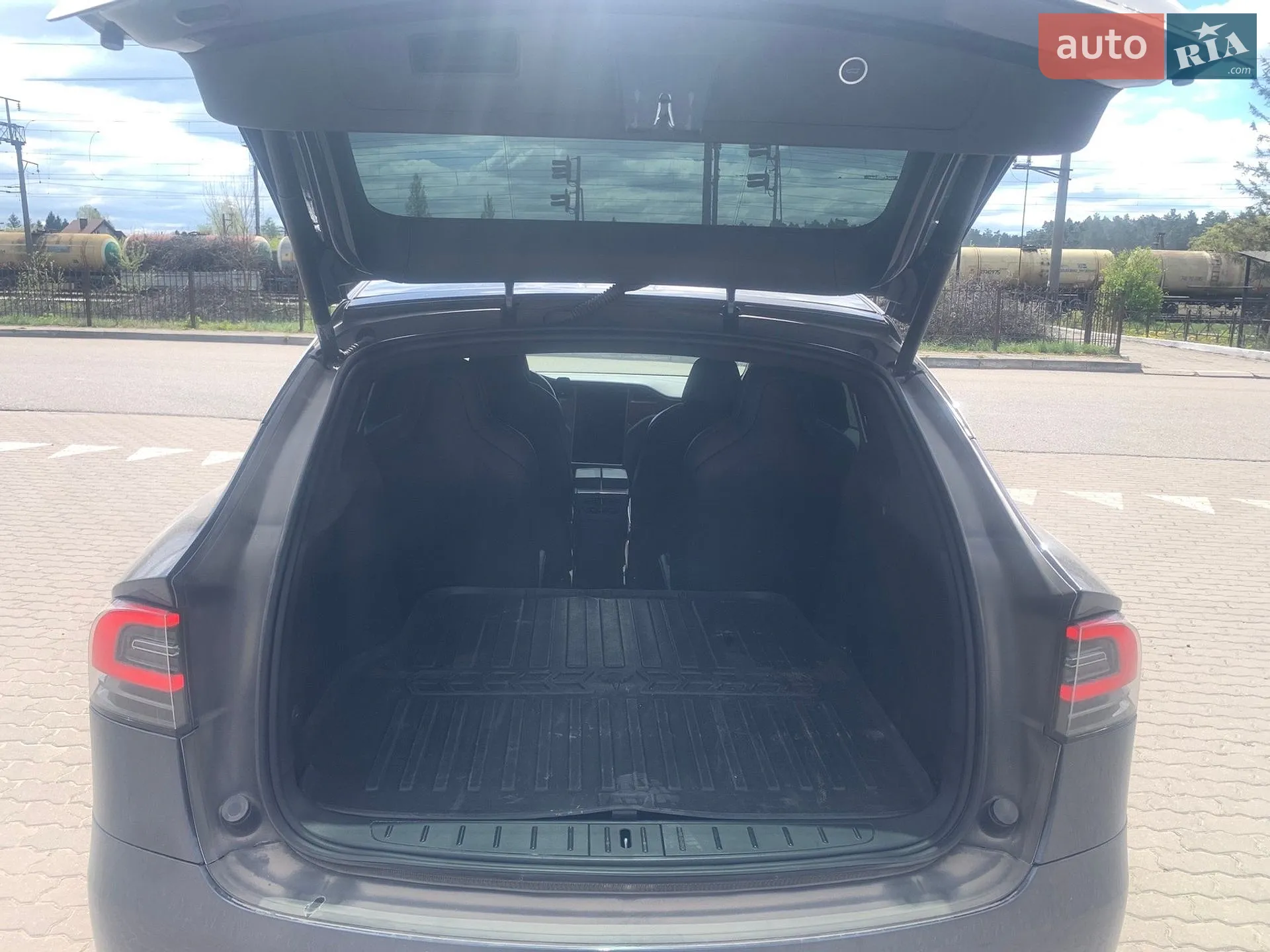 2019 Tesla Model X - мініатюра 5