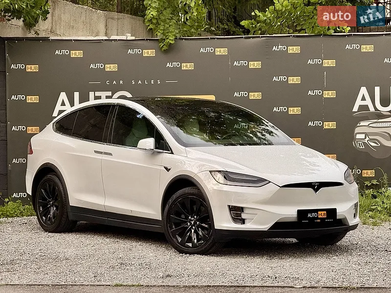 Tesla Model X