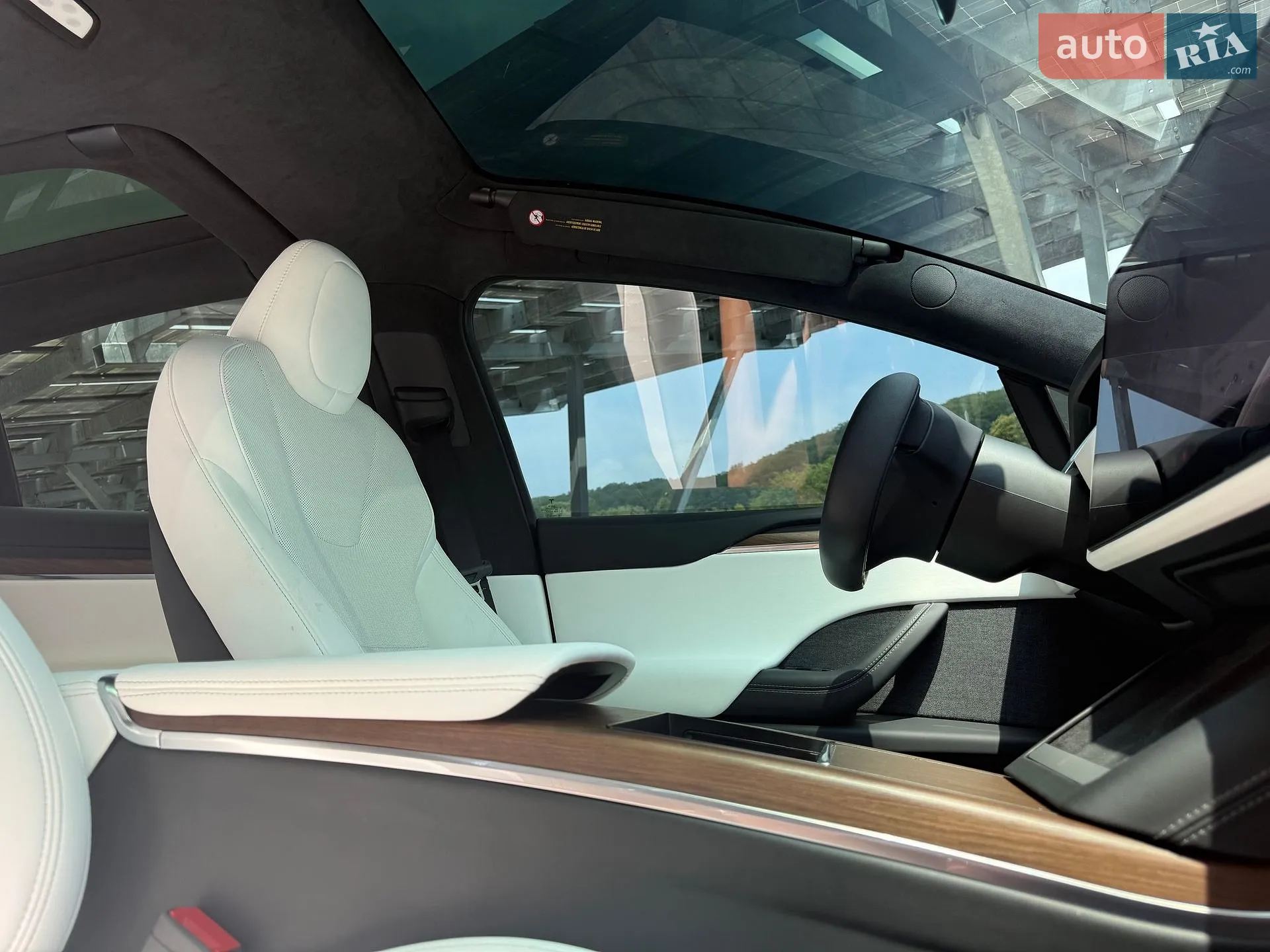 2023 Tesla Model X - мініатюра 29