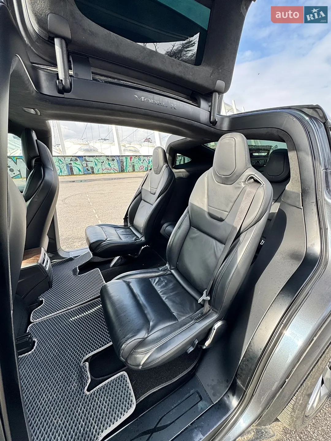 2017 Tesla Model X - мініатюра 5