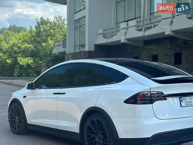 Позашляховик / Кросовер Tesla Model X 2022 в Сумах фото 5 Позашляховик / Кросовер Tesla Model X 2022 в Сумах