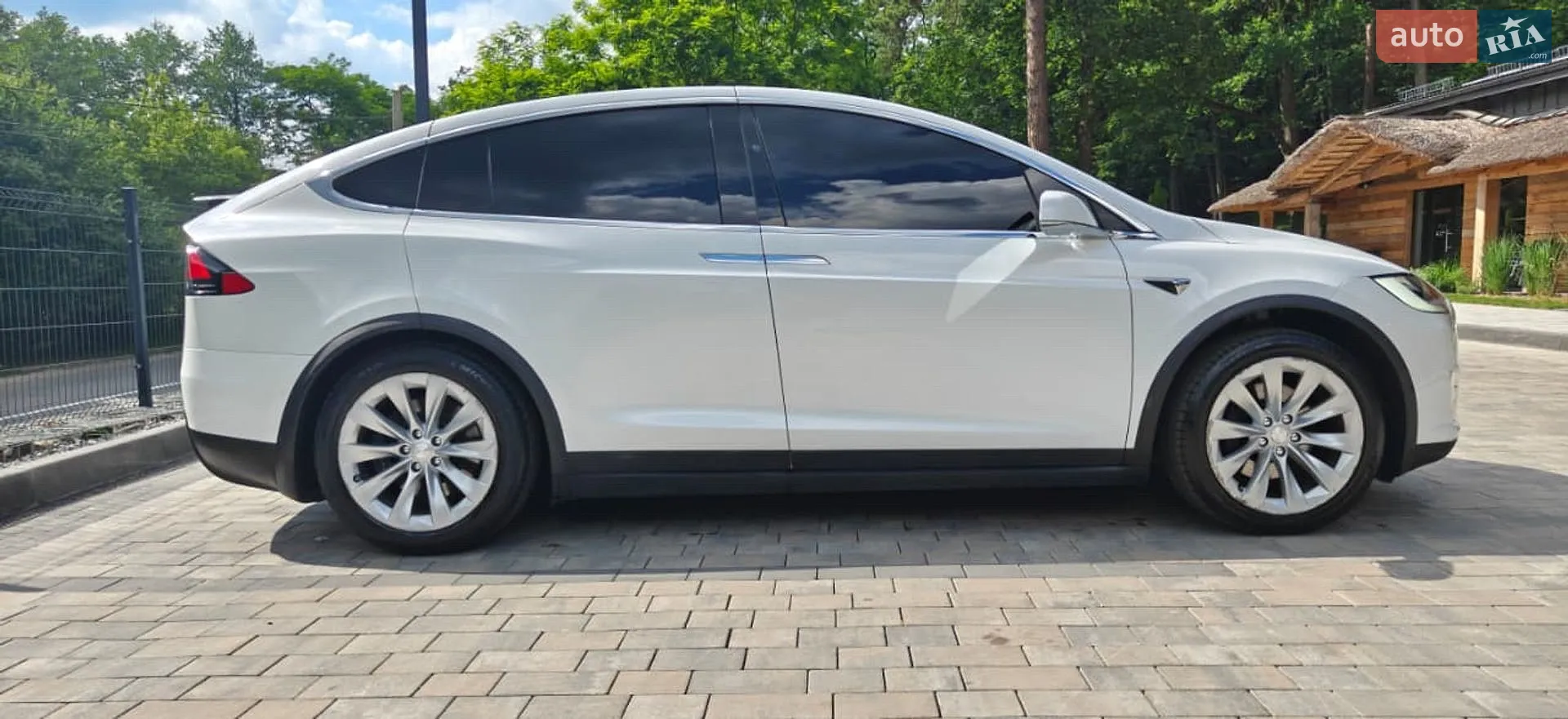 2020 Tesla Model X - мініатюра 2