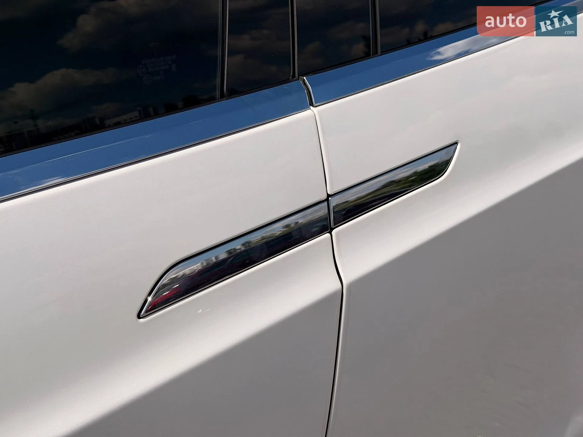 2020 Tesla Model X - мініатюра 9