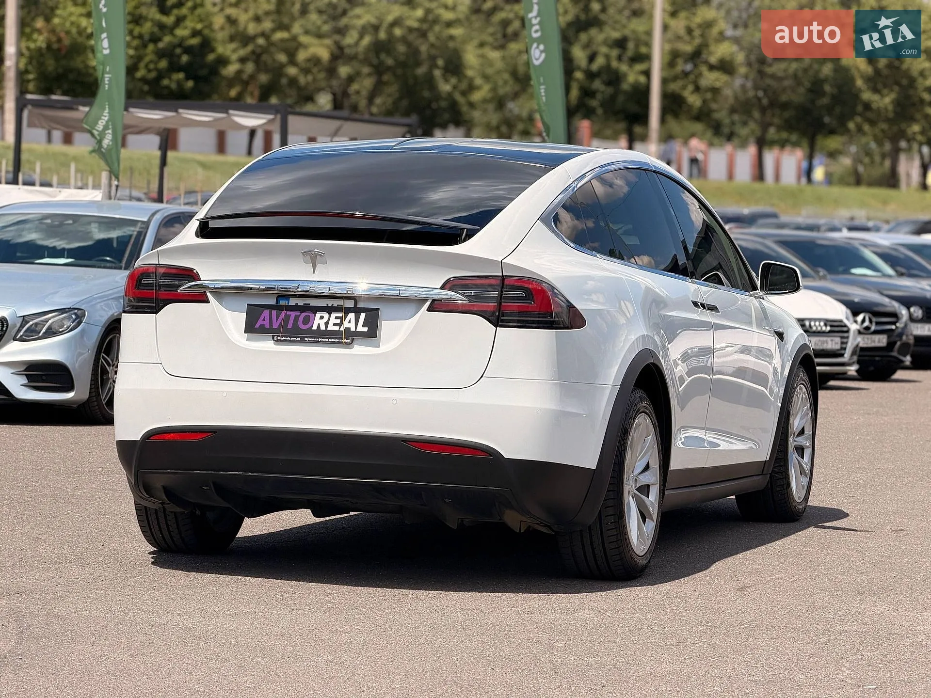 2020 Tesla Model X - мініатюра 30