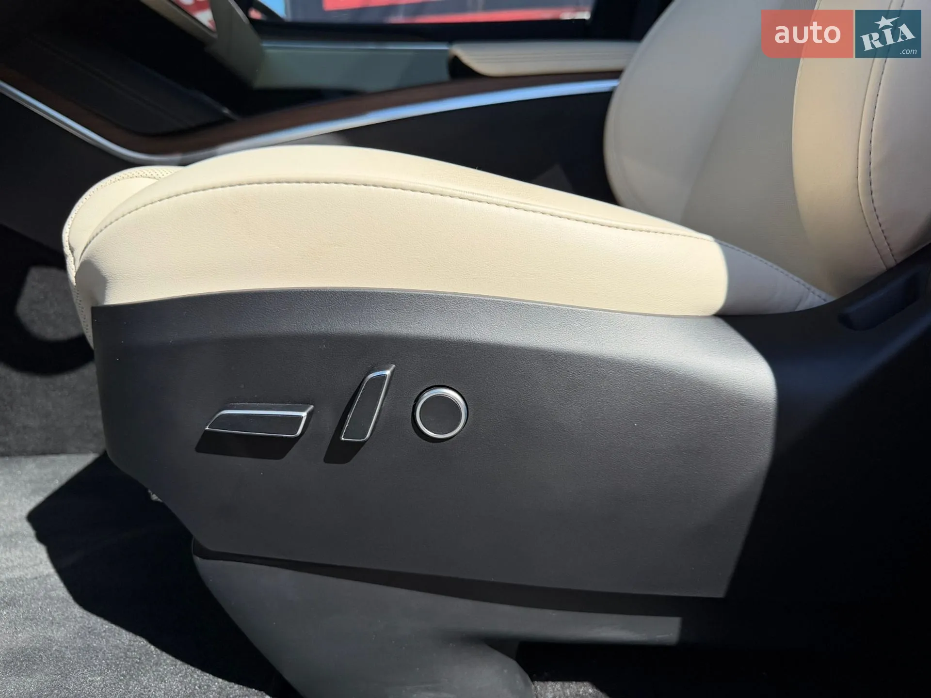 2023 Tesla Model X - мініатюра 17