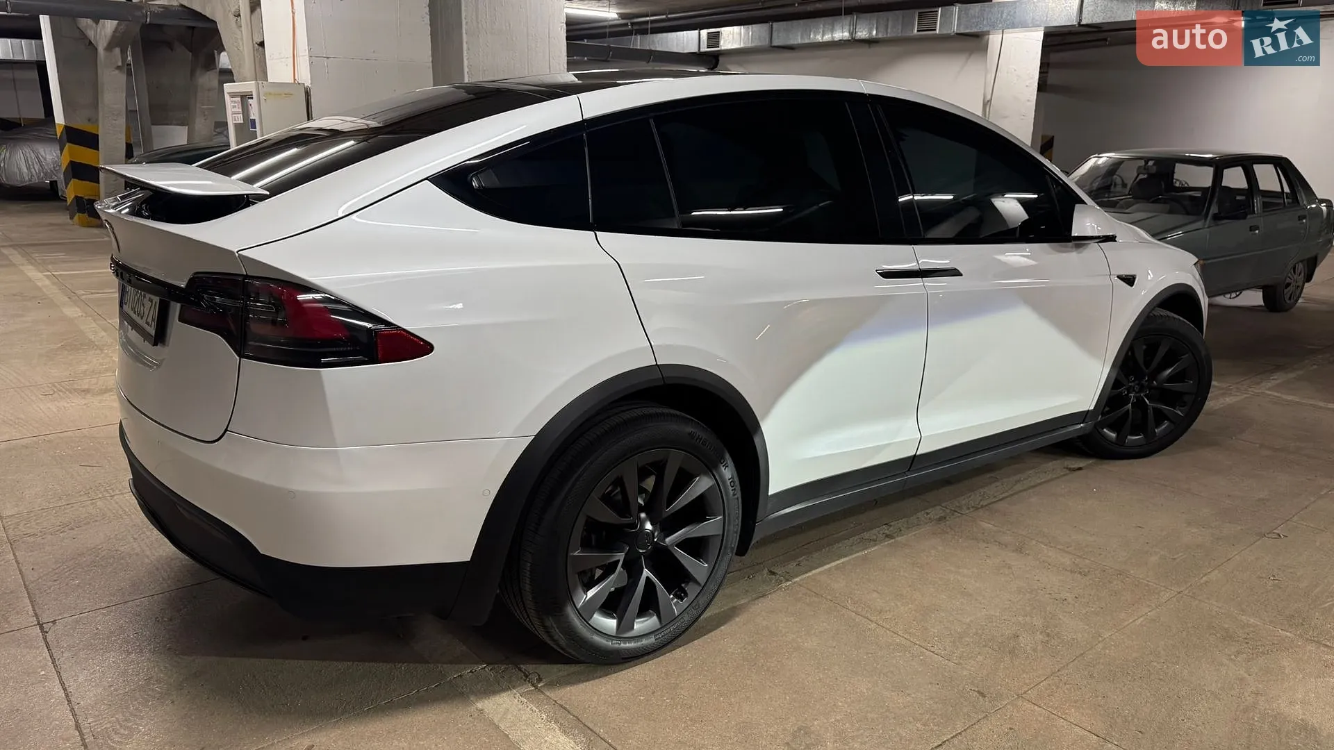 2021 Tesla Model X - мініатюра 3