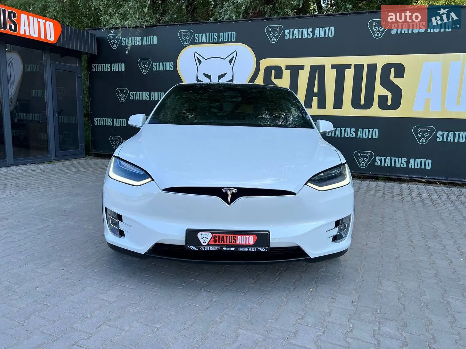 2020 Tesla Model X - мініатюра 2