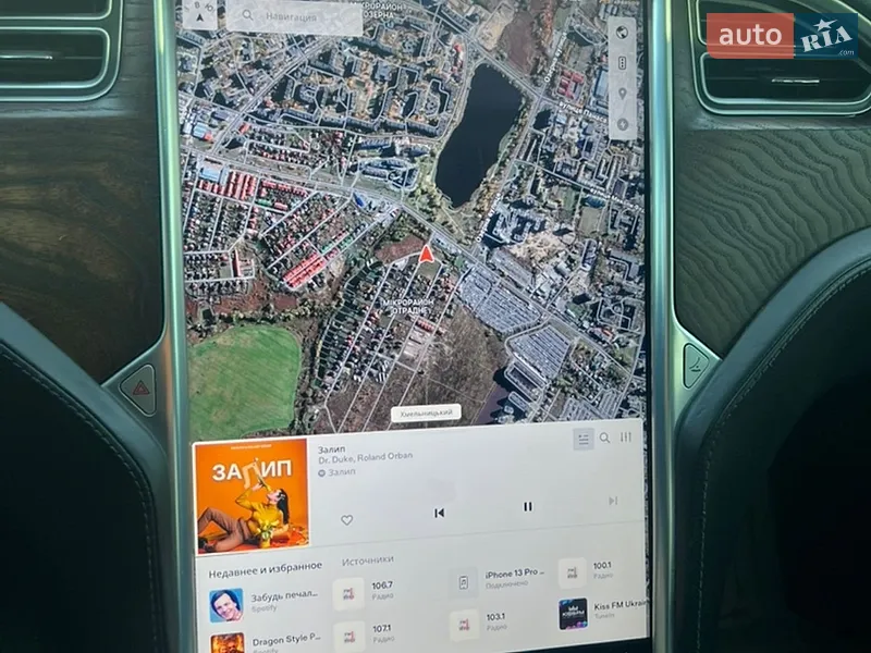 Tesla Model X 2017 VIN 5YJXCBE20HF051328 фото оголошення 4 з 55