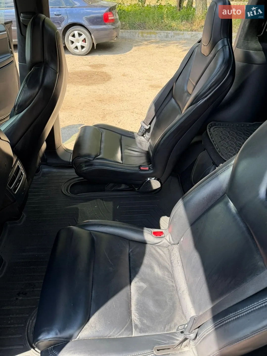 2017 Tesla Model X - мініатюра 12