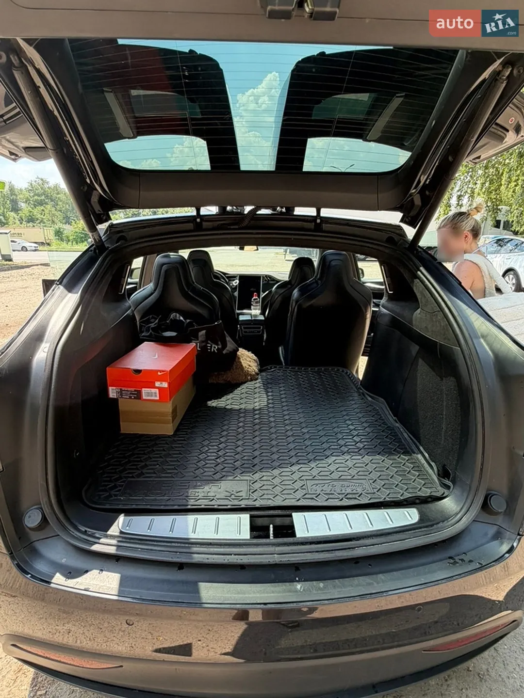 2017 Tesla Model X - мініатюра 14